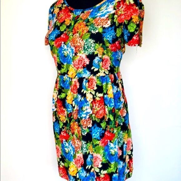 Forever 21 Short-Sleeve Floral Peasant Top, (L) - Picture 4 of 14